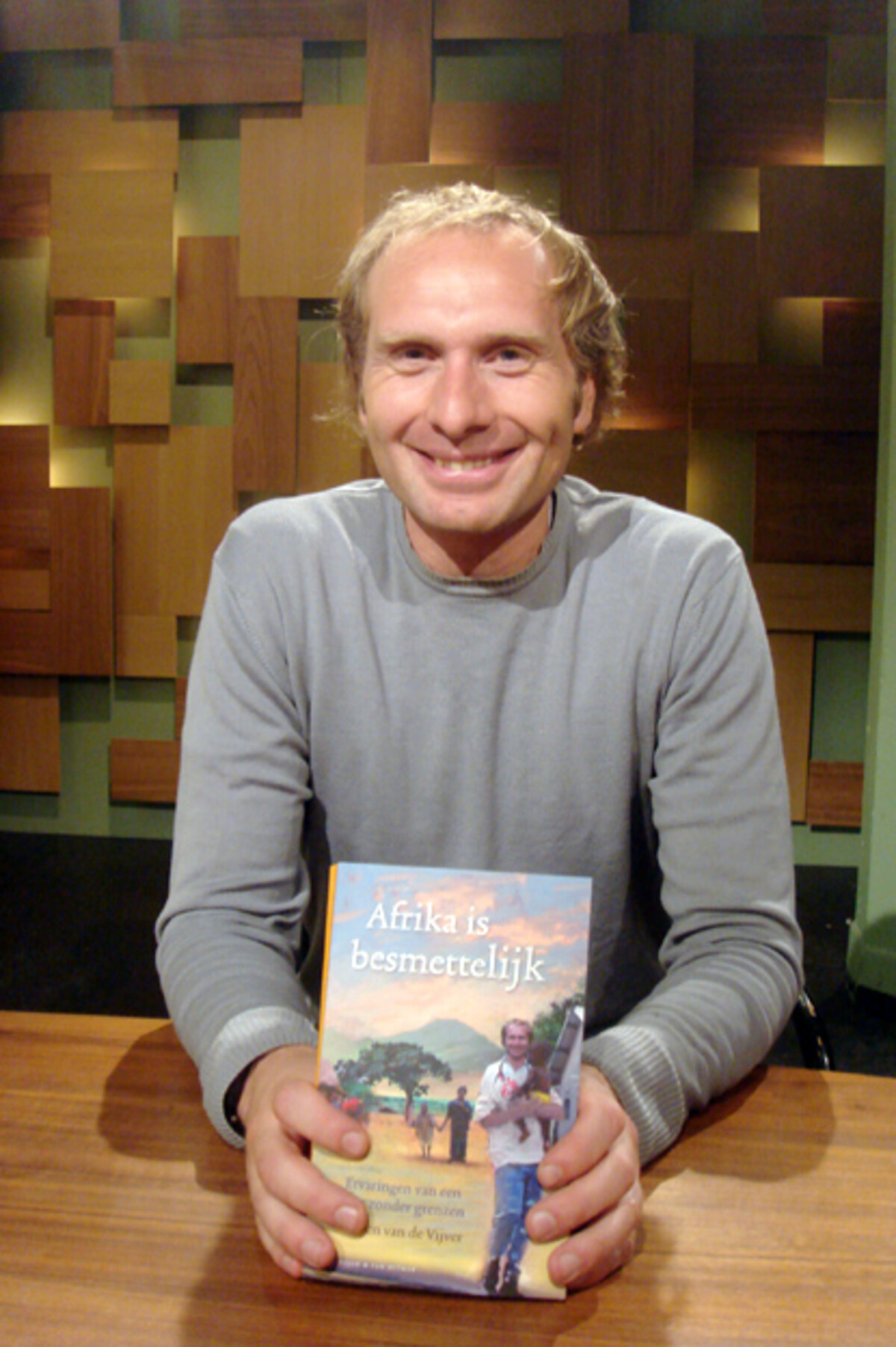 Zondag 18 mei VPRO Boeken VPRO